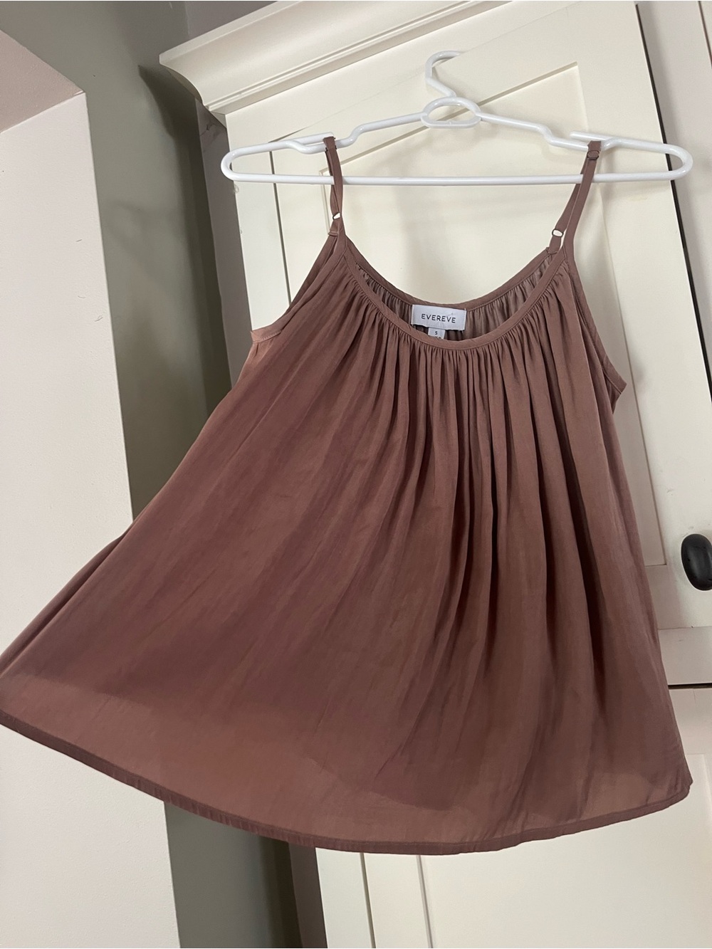 NWT Evereve silk earth-brown babydoll tank- small